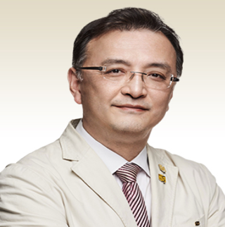 Chul Woo Yang